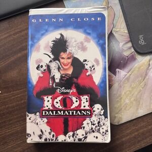 Disney Cruella De Vil 101 Dalmatians VHS Movie Glenn Close Live Action